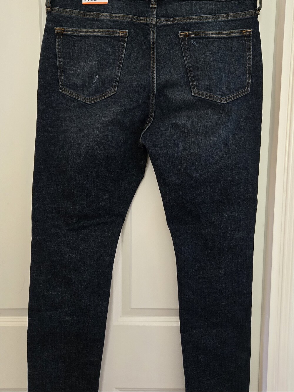 Old Navy NWT Men's Dark Blue Distressed Slim Fit Denim Jeans